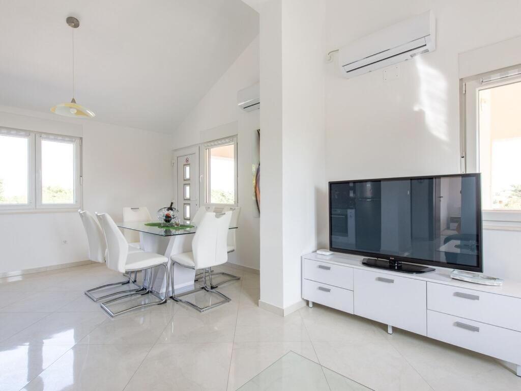 Apartmani Velic Вир Экстерьер фото